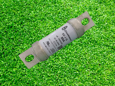 สลักเกลียวยานยนต์ 250V บนฟิวส์ ฟิวส์ 250VDC สำหรับเครื่องชาร์จ EV ฟิวส์ยานยนต์ 300Amp