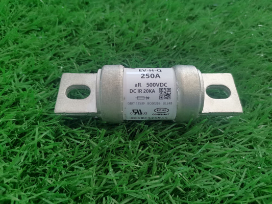 ฟิวส์ยานยนต์ 200Amp ฟิวส์ 500VDC สำหรับเครื่องชาร์จ EV ฟิวส์ HRC ผลิตในประเทศจีน