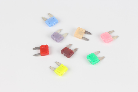 ฟิวส์เป่าเร็วขนาดเล็ก, DC32V 4Amp ยานยนต์ใบมีดฟิวส์ปลั๊กขนาดเล็ก