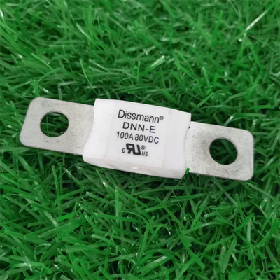 ปลั๊กแบน DC80V พร้อมตัวยึดฟิวส์สำหรับการป้องกันเซมิคอนดักเตอร์ของรถยนต์ไฟฟ้าที่ผลิตในประเทศจีน