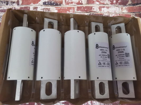 ฟิวส์ยานยนต์เซรามิก 250A DC1000V ฟิวส์ HEV ฟิวส์พลังงานแบตเตอรี่