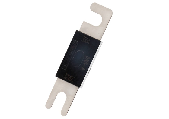 ตลับยานยนต์ NH Type HRC ฟิวส์ ISO8820 มาตรฐาน DC750V แรงดันไฟฟ้าที่ได้รับการจัดอันดับ