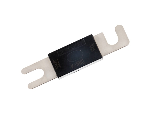 ตลับยานยนต์ NH Type HRC ฟิวส์ ISO8820 มาตรฐาน DC750V แรงดันไฟฟ้าที่ได้รับการจัดอันดับ