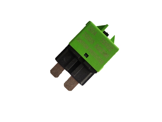 SAE J1284 Green Resettable Circuit Breaker Blade Fuse 30A กระแสไฟที่ได้รับการจัดอันดับ: