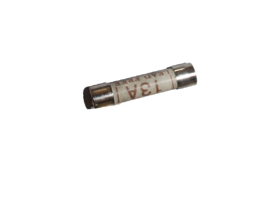 สีน้ำตาล BS1362 ตลับฟิวส์ 13a SE1027 วัสดุหลอดเซรามิก