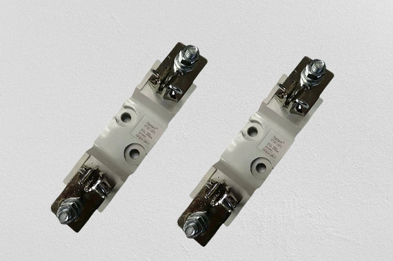 Thermal NH Type HRC Fuse 100 แอมป์ 50kA ทำลายความจุ UL248 มาตรฐาน